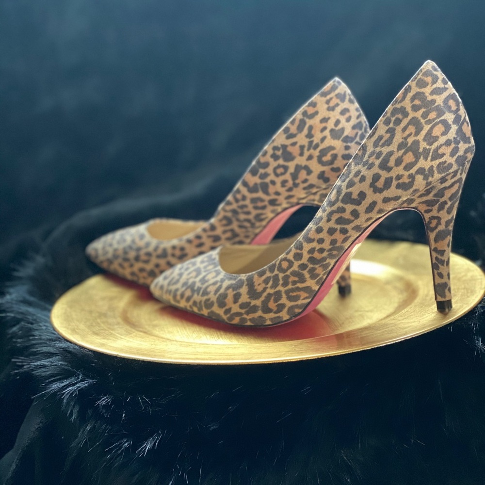 Leopard pumps- Signature Sole heels by Shoedazzle